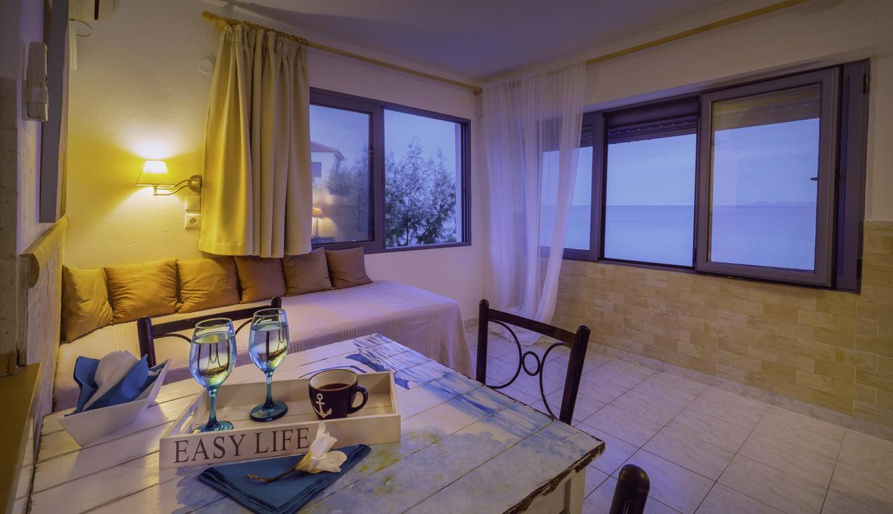 Hotel Avlakia กอกการี ภายนอก รูปภาพ
